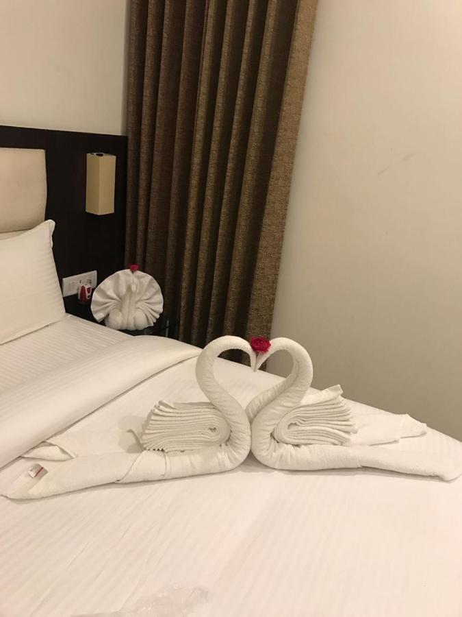 Hotel Anandi Inn Ballia Экстерьер фото